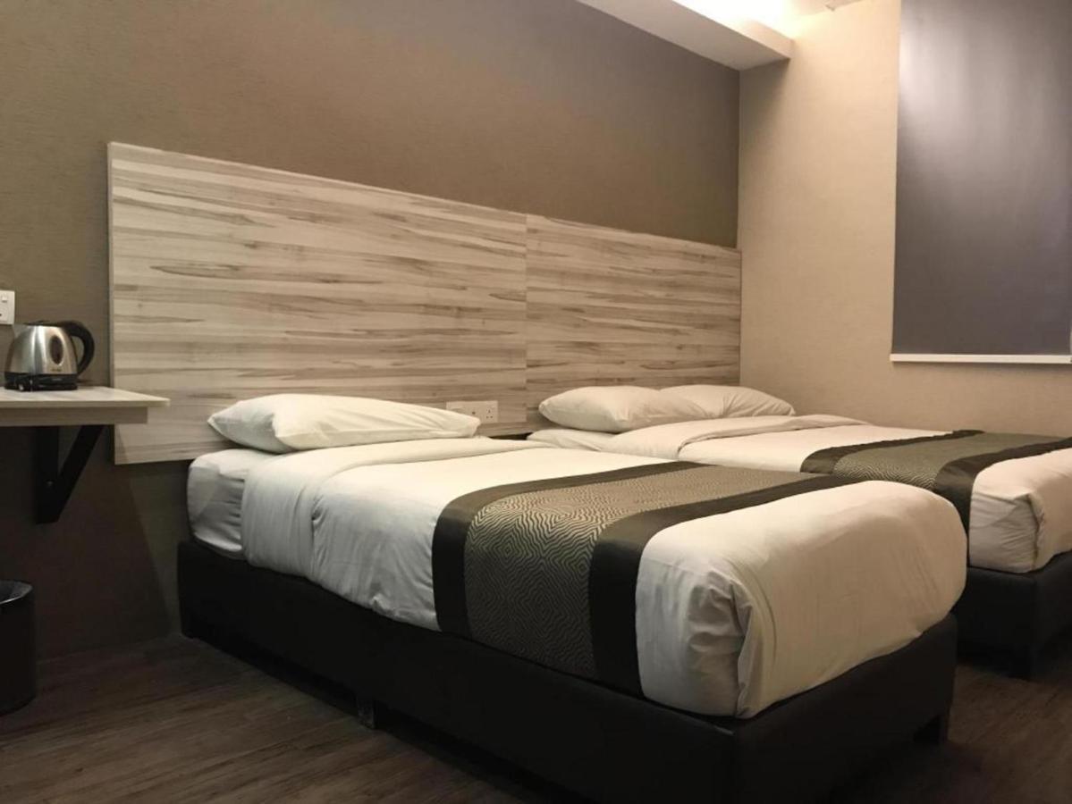 Hotel Austin Paradise - Taman Pulai Utama Skudai Εξωτερικό φωτογραφία