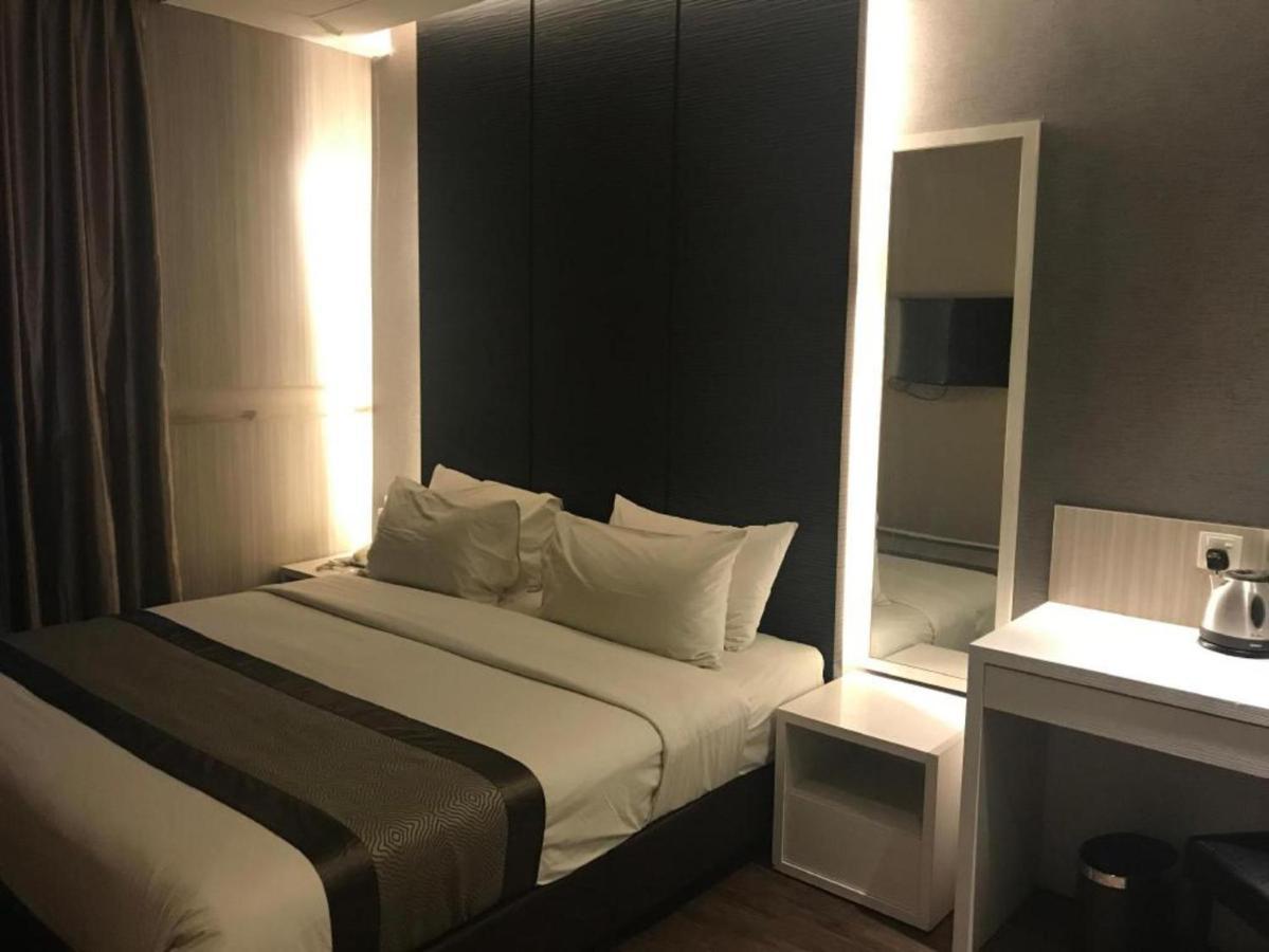 Hotel Austin Paradise - Taman Pulai Utama Skudai Εξωτερικό φωτογραφία