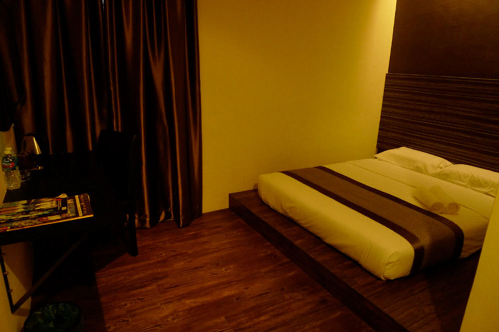 Hotel Austin Paradise - Taman Pulai Utama Skudai Εξωτερικό φωτογραφία