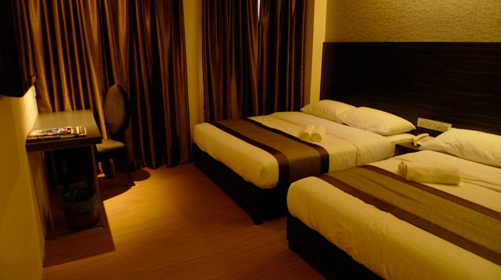 Hotel Austin Paradise - Taman Pulai Utama Skudai Εξωτερικό φωτογραφία