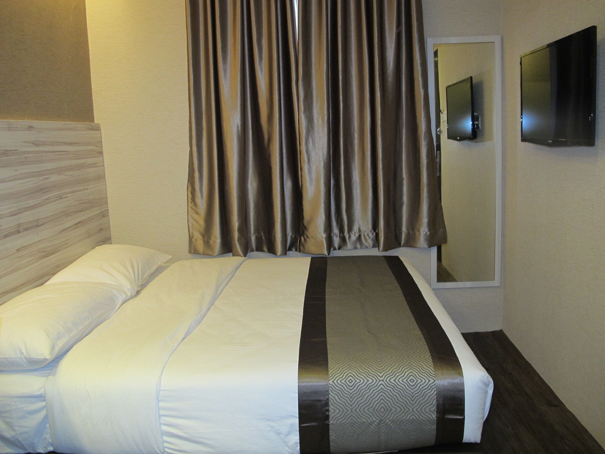 Hotel Austin Paradise - Taman Pulai Utama Skudai Εξωτερικό φωτογραφία